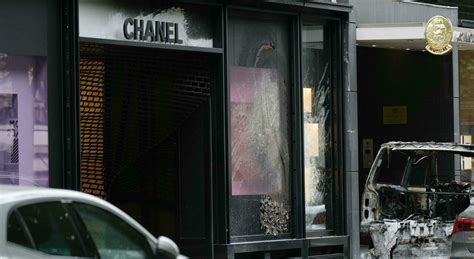 chanel 10 milioni|Colpo da 10 milioni di euro da Chanel. .